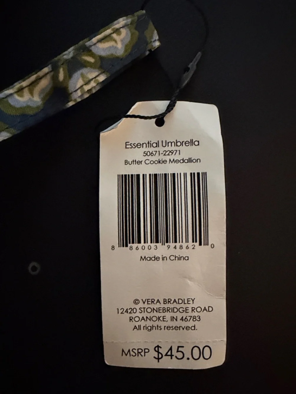 Vera Bradley Butter Cookie Medallion Folding Umbrella NWT - Picture 3 of 4
